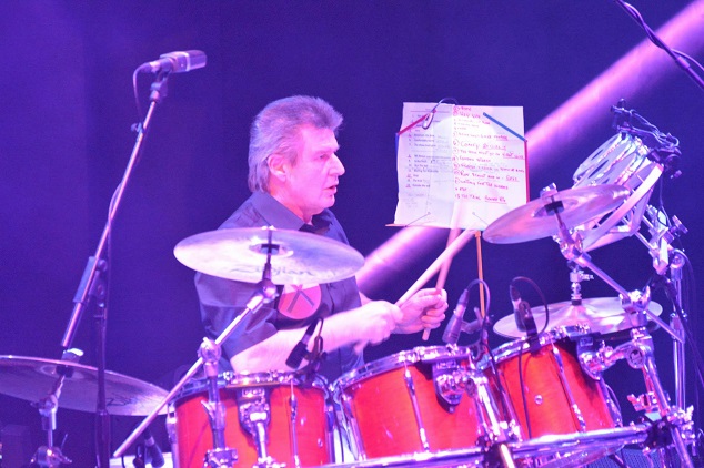 Dennis Williamson Dennis Williamson